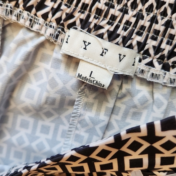 HYFVE Elastic Wide Leg Ribbed High Waist Pull On Pants JUNIORS Size L GEOMETRIC. - Picture 15 of 15